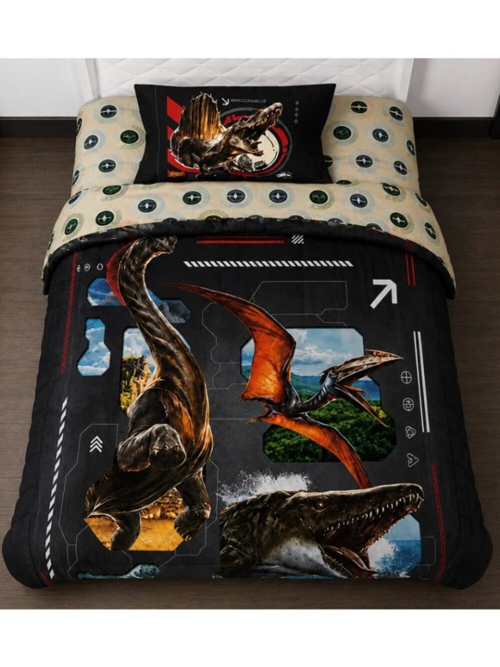 Jurassic World Reversible 4-Piece Twin Bed Set With Comforter, Sheets & Pillowca